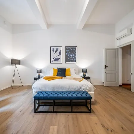 Dehor In Pieno Centro - Piazza Xx Settembre Lejlighed