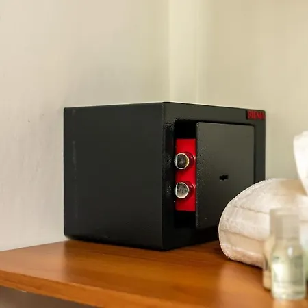 Dehor In Pieno Centro - Piazza Xx Settembre * 모데나