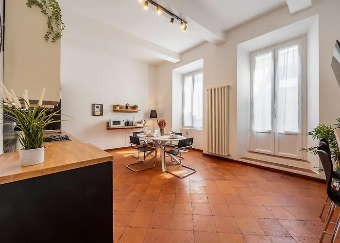 Dehor In Pieno Centro - Piazza Xx Settembre Apartment